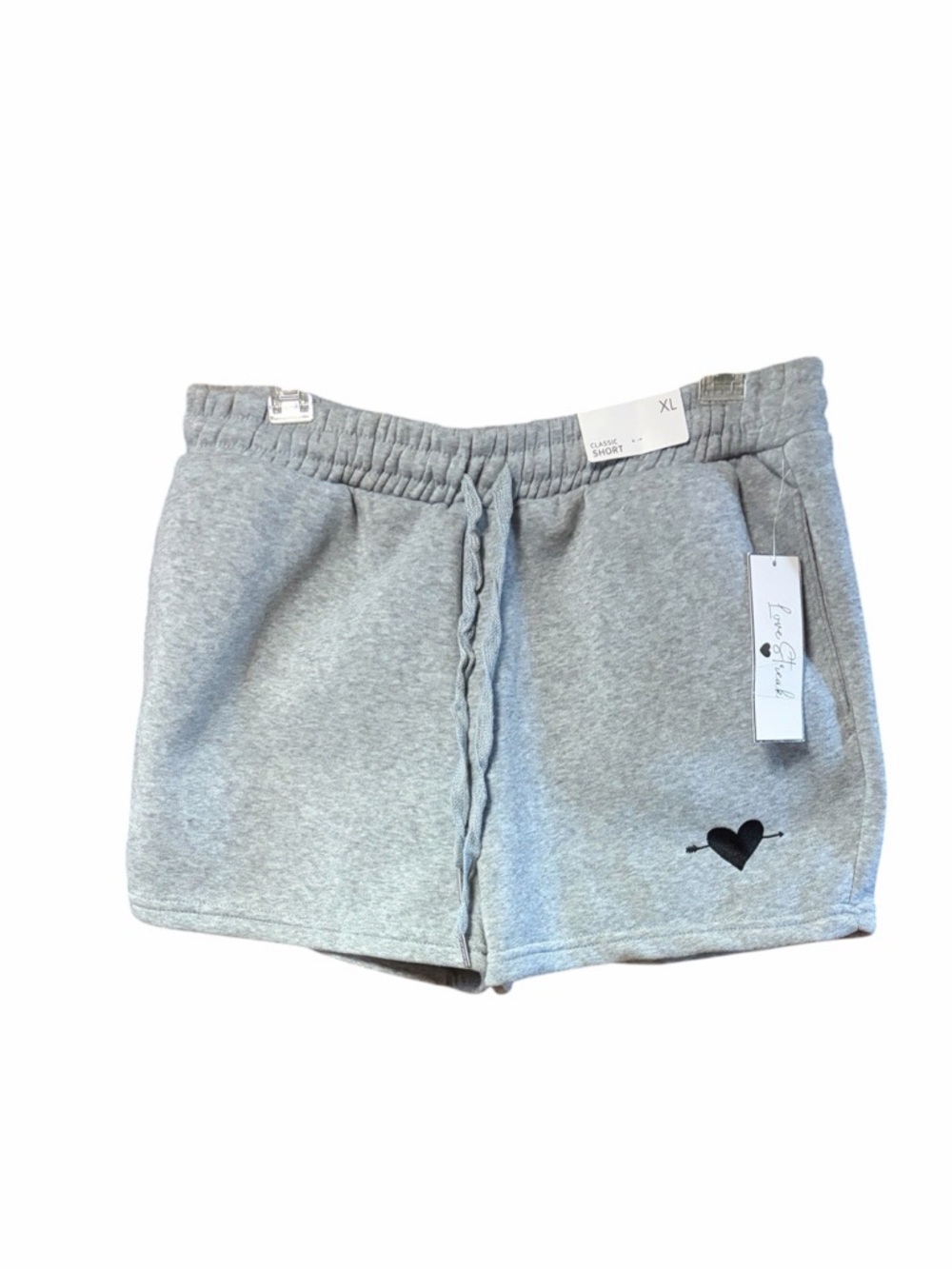 Love Streak Embroidered Heart Arrow Classic Shorts NWT